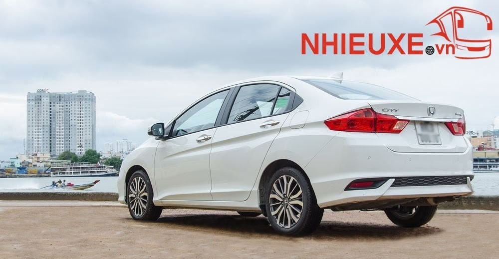 Cho thuê xe du lịch 4 chỗ tại Cai Lậy